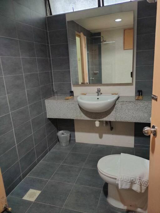 Pavilion Fahrenheit 88 Bukit Bintang 3 Bedrooms Kuala Lumpur Esterno foto
